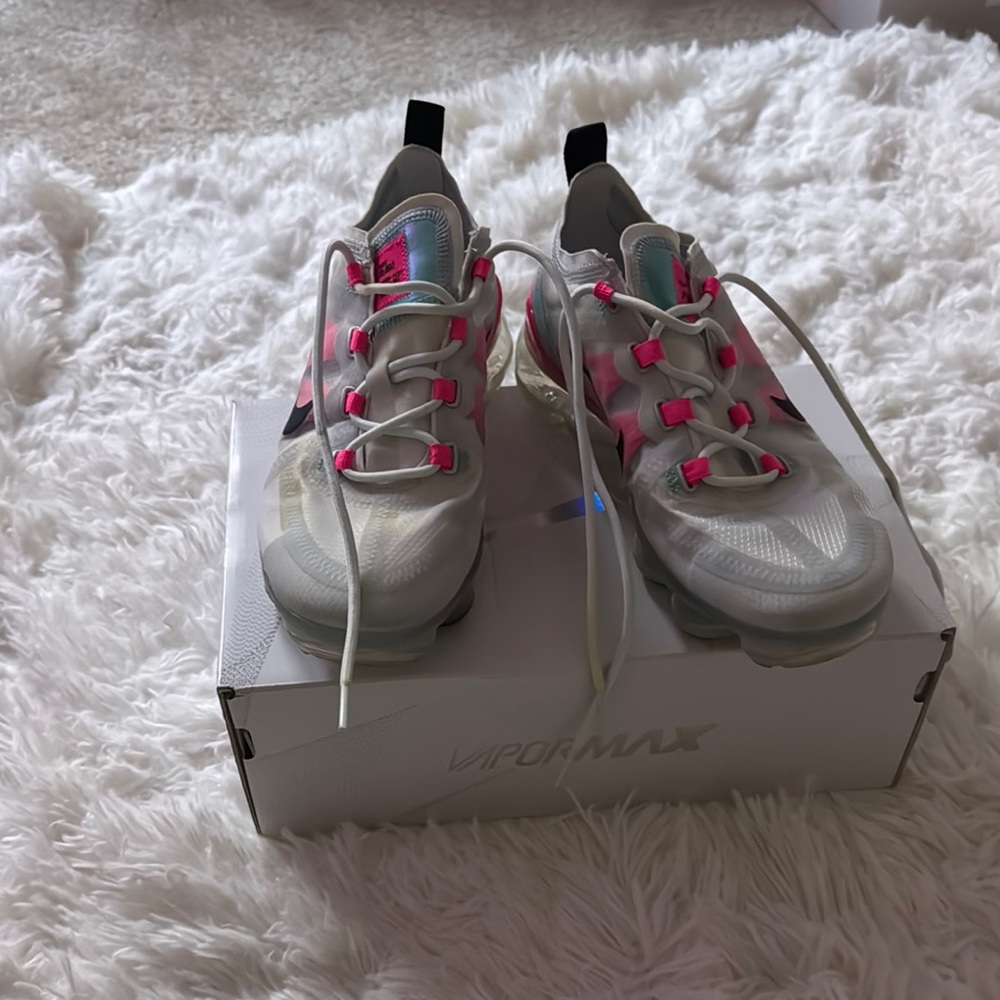 Nike Air VaporMax Sneakers - White and Pink